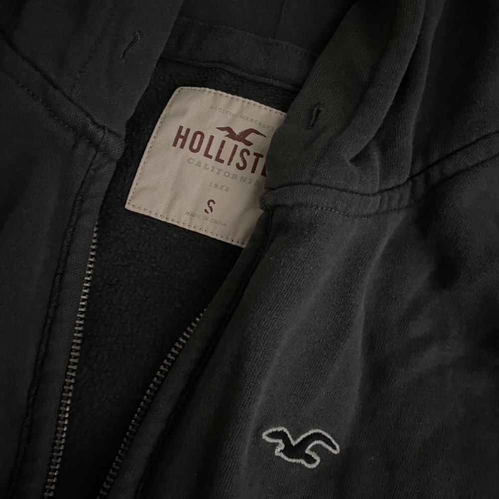 Medium Hollister Hoodie